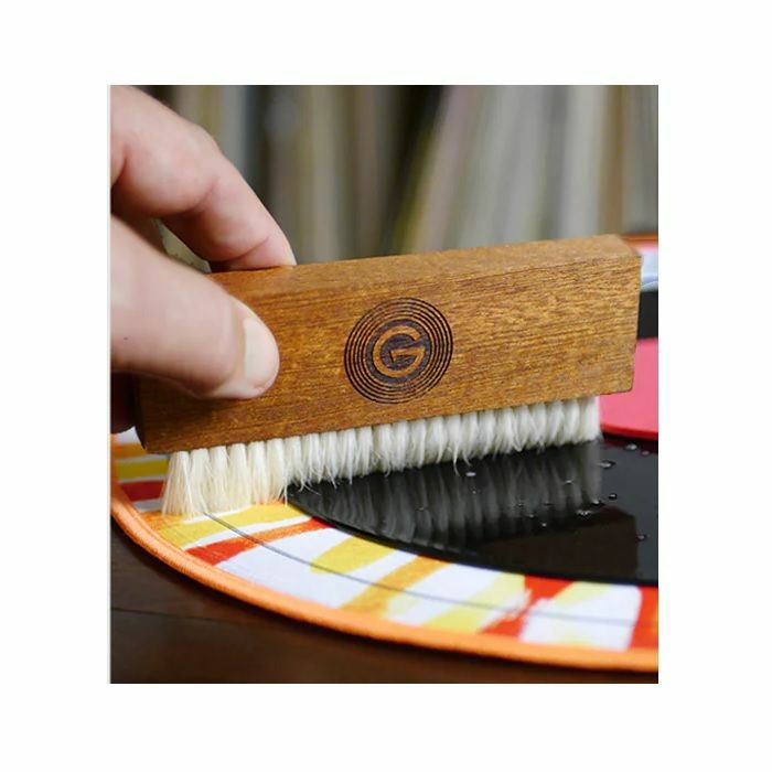 Groovewasher "%100 Meşe" Keçi Kılı Plak Temizleme Fırçası